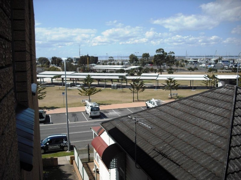 7/415 The Esplanade, Manly QLD 4179