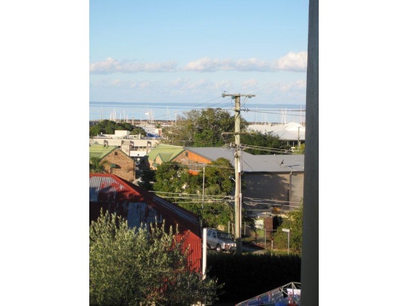 1/169 Melville Terrace, Manly QLD 4179
