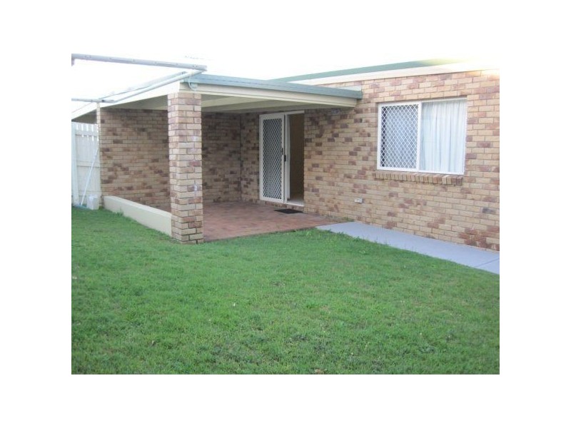 1/169 Melville Terrace, Manly QLD 4179
