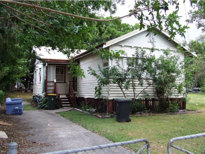 130 Selina Street, Wynnum QLD 4178