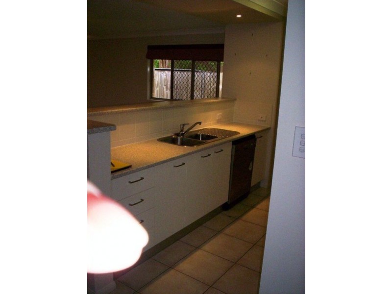 15 Daphne Place, Wakerley QLD 4154