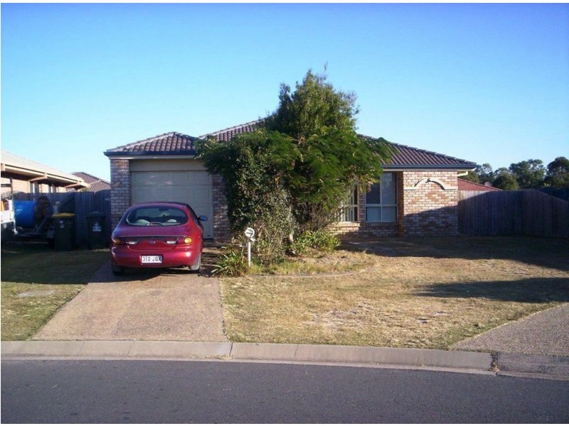 35 Pinewood Street, Wynnum West QLD 4178