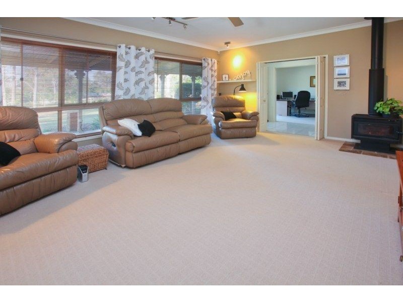 111-121 Andalusian Drive, North Maclean QLD 4280