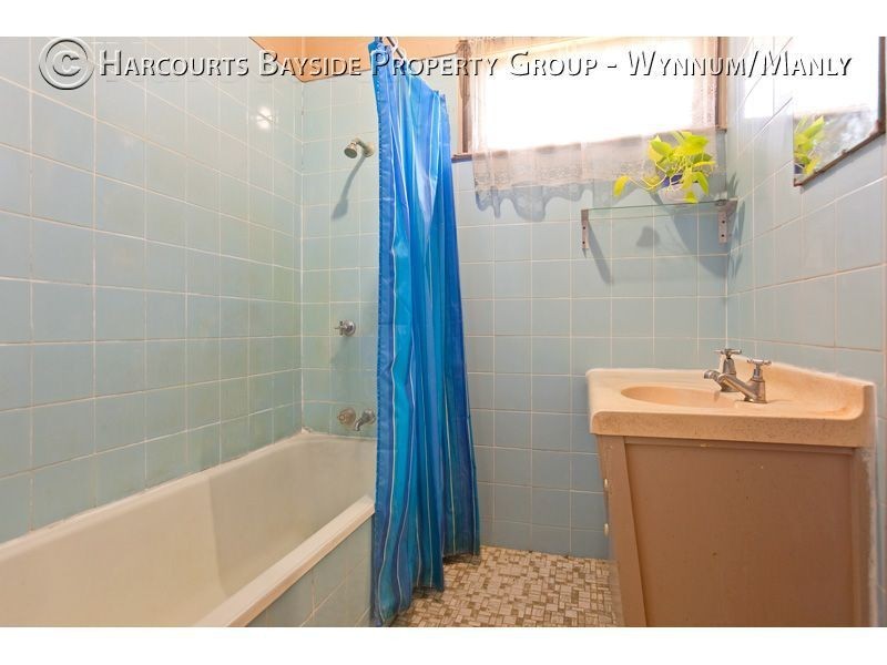 39 Curve Avenue, Wynnum QLD 4178