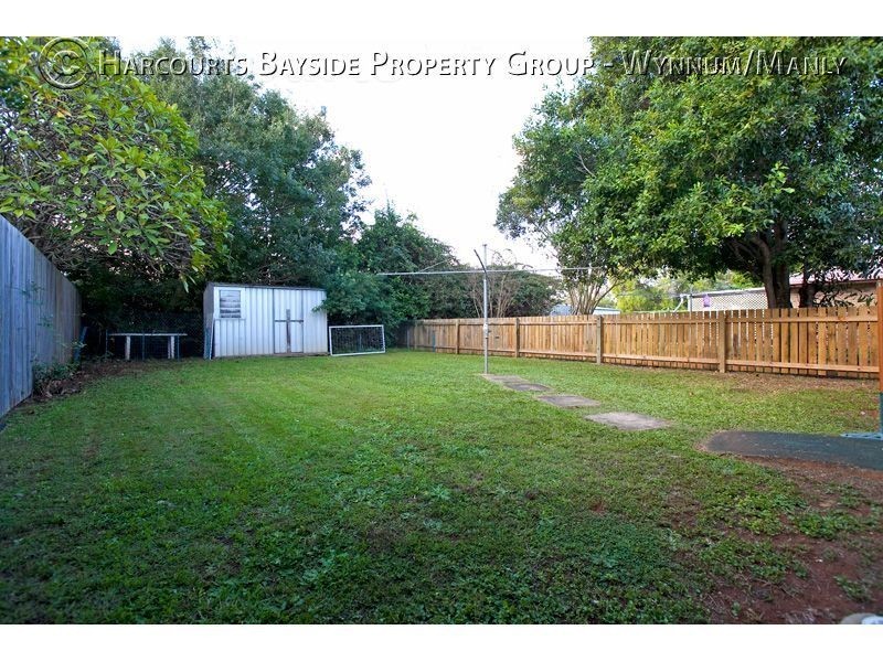 17 Daniel Street, Lota QLD 4179