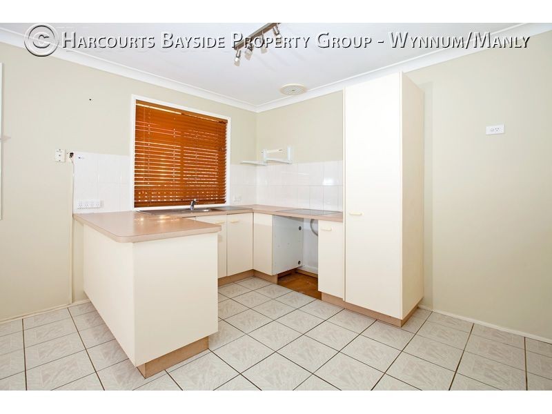 21 Sunflower Street, Wynnum QLD 4178