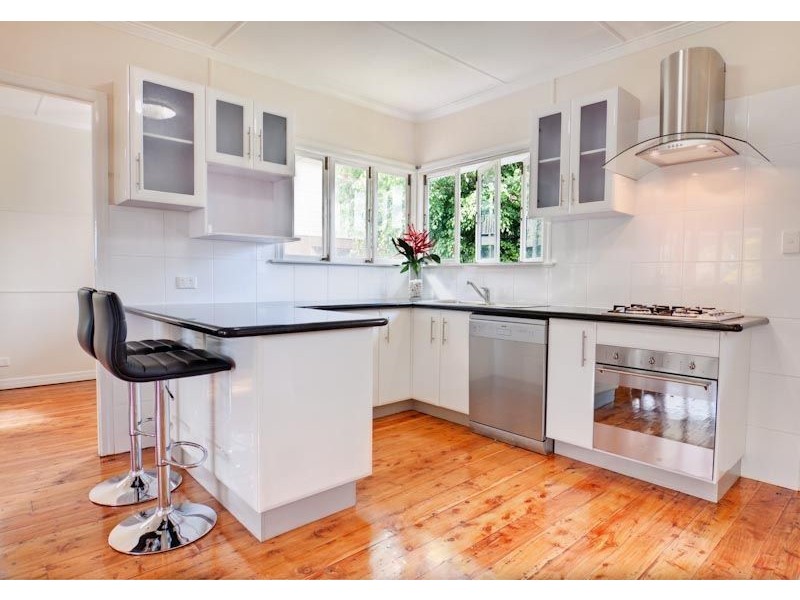 92 Constellation Way, Wynnum QLD 4178