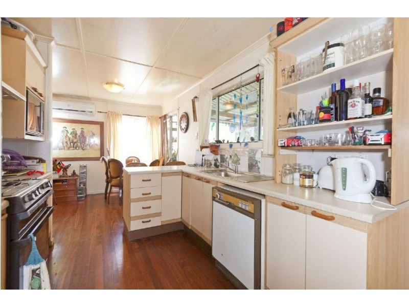 40 Greta Street, Manly West QLD 4179