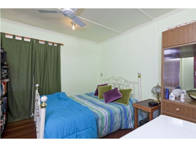 40 Greta Street, Manly West QLD 4179