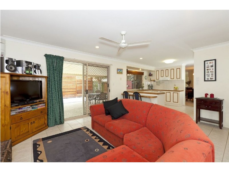 10 Riley Drive, Capalaba QLD 4157