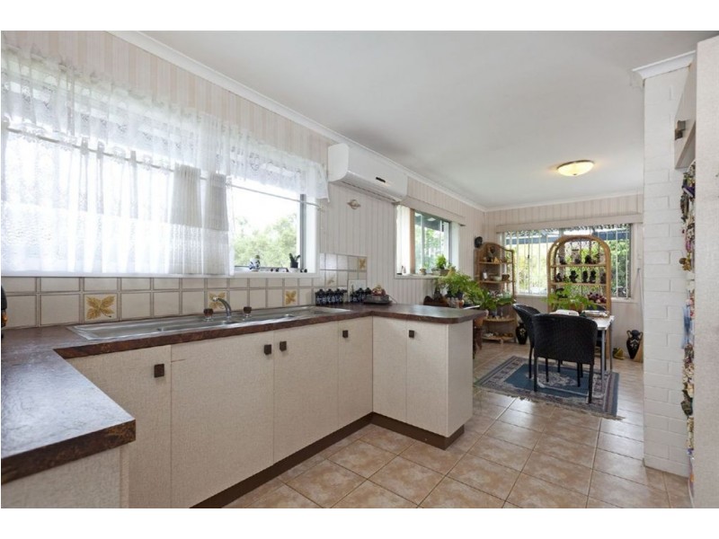 83 Regent Street, Wynnum West QLD 4178