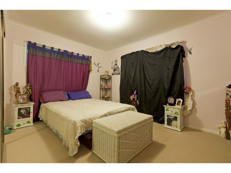 83 Regent Street, Wynnum West QLD 4178