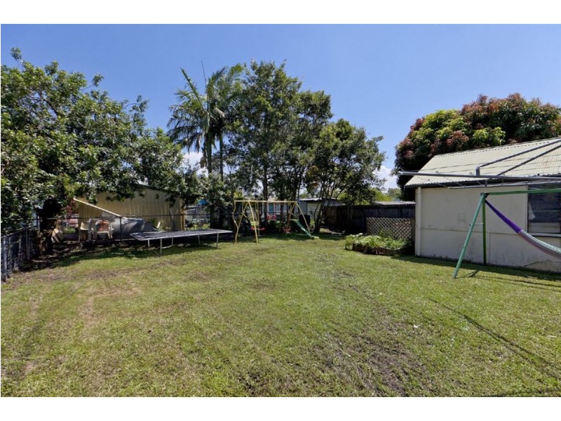 7 Rodney Street, Wynnum West QLD 4178