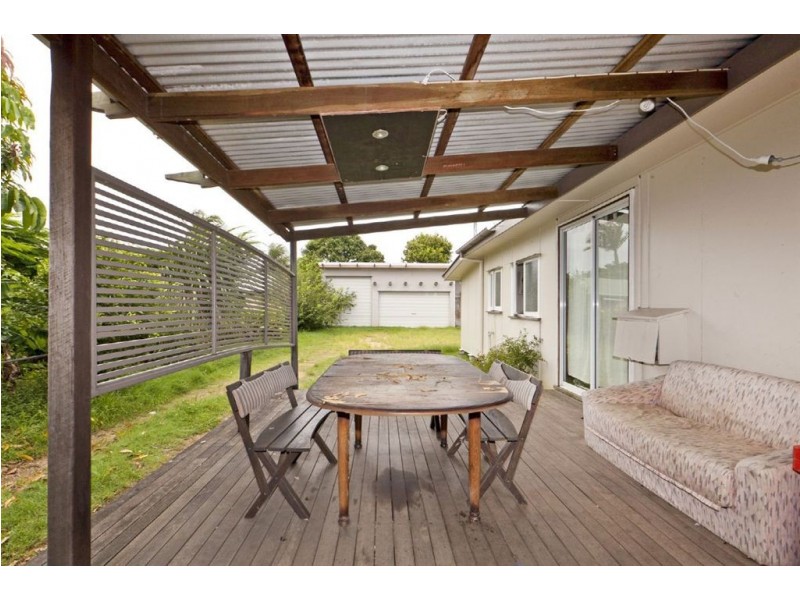 49 Thomas Street, Wynnum QLD 4178