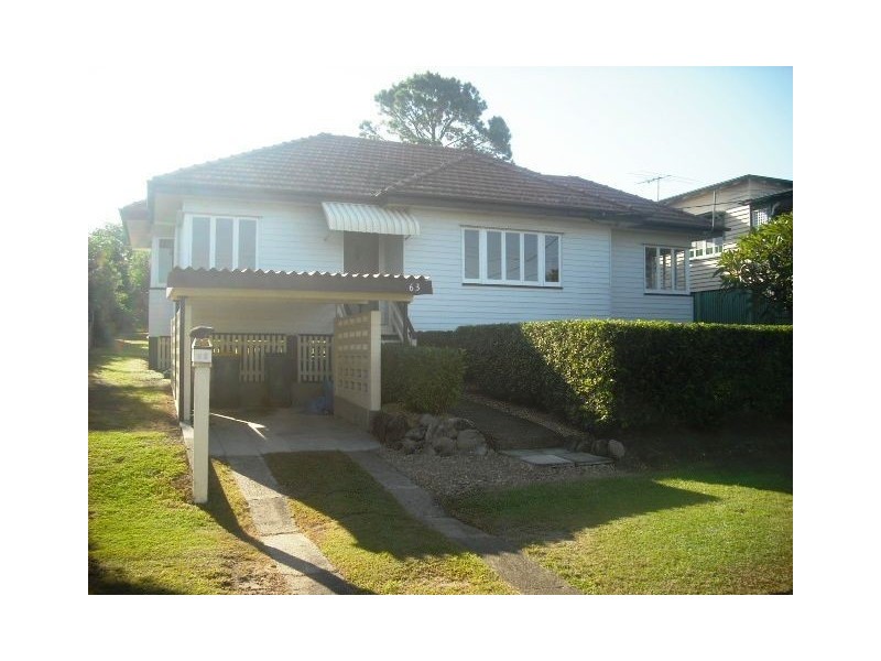 63 Delsie Street, Cannon Hill QLD 4170