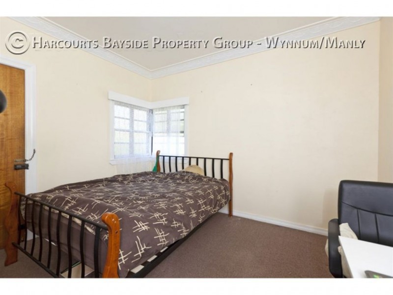 31 Barrinia Street, Manly QLD 4179