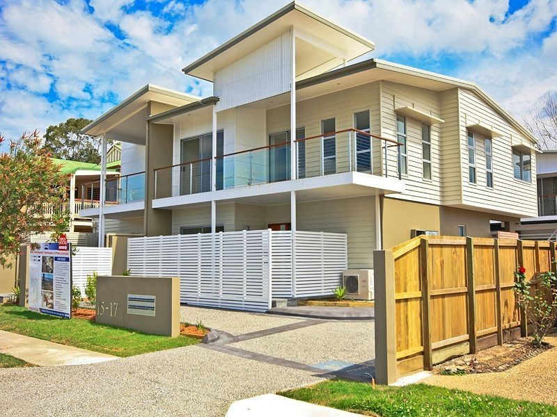 1/15 Berrima Street, Wynnum QLD 4178