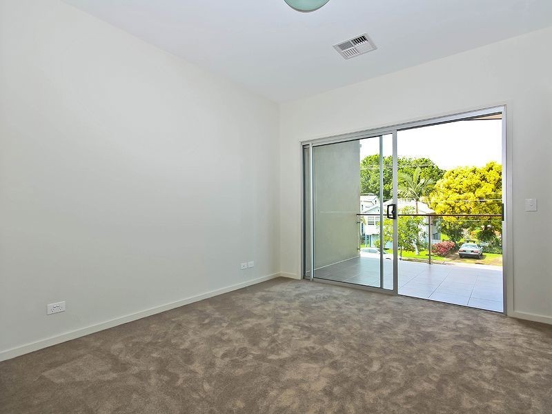 1/15 Berrima Street, Wynnum QLD 4178