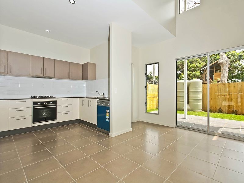 4/15 Berrima Street, Wynnum QLD 4178