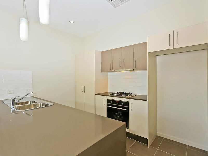 4/15 Berrima Street, Wynnum QLD 4178