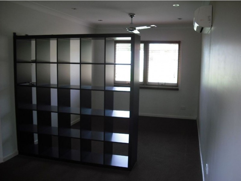 6 Coolcrest Street, Wynnum QLD 4178