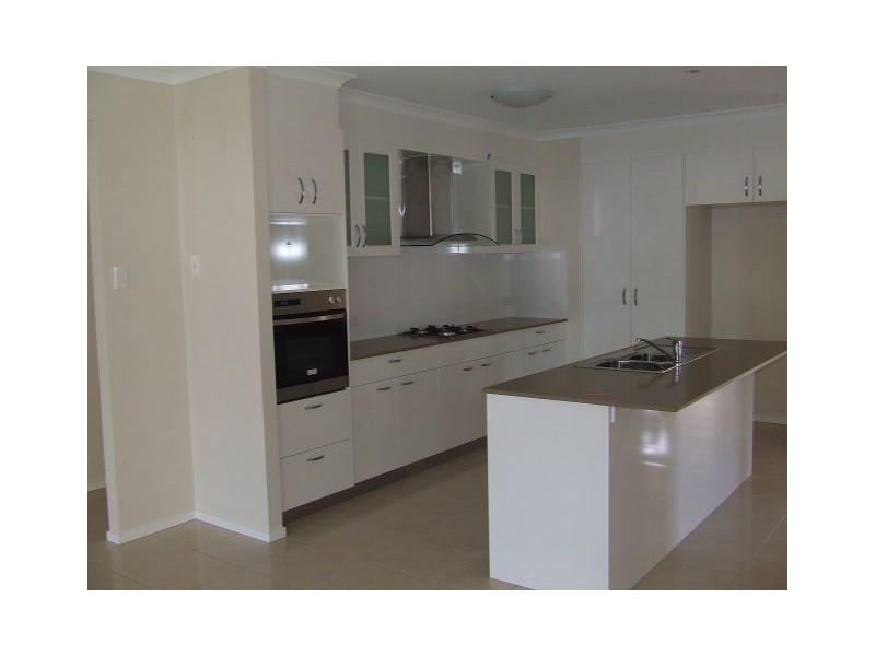 45 Doherty Place, Wakerley QLD 4154
