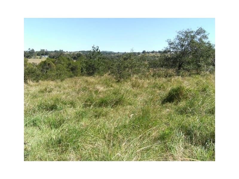 36 Fig Tree Lane, Lake Macdonald QLD 4563