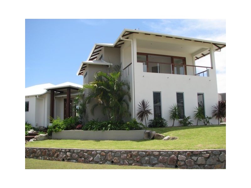 13 Ironhurst Place, Peregian Springs QLD 4573