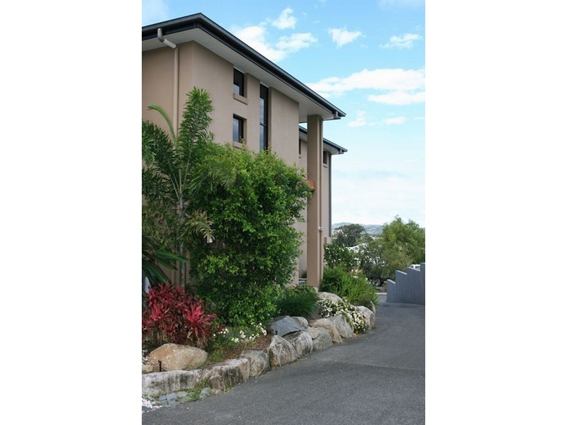 17 Treasure Cove, Noosa Waters QLD 4566