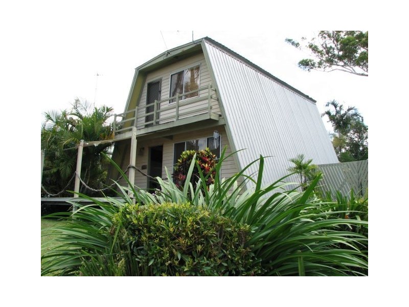 20 Orchard Avenue, Boreen Point QLD 4565