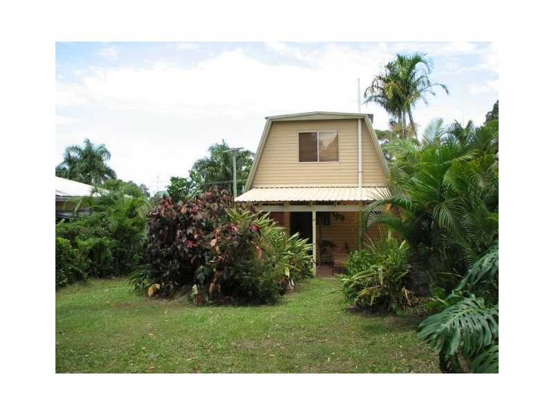 20 Orchard Avenue, Boreen Point QLD 4565