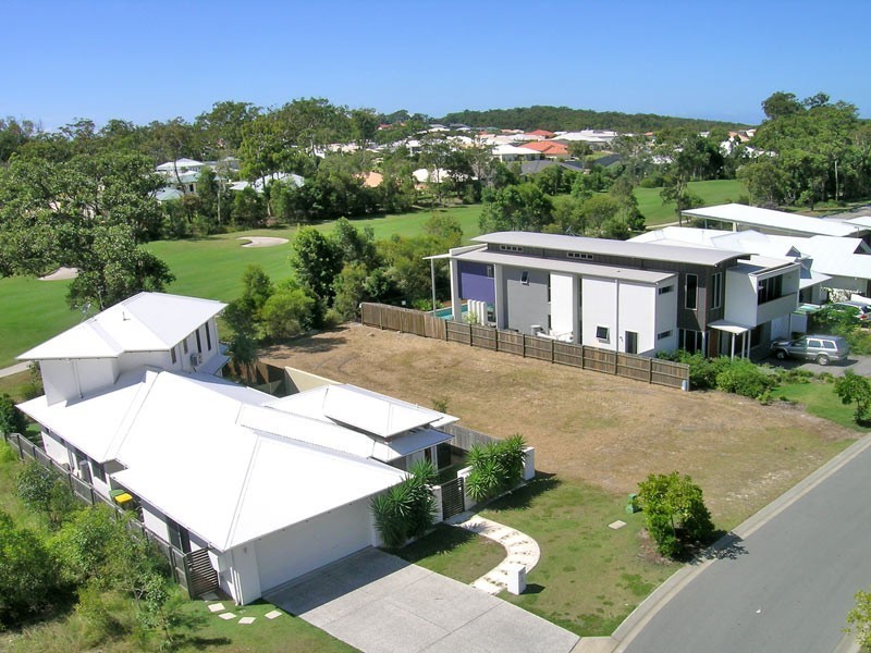 7 Bunker Ct, Peregian Springs QLD 4573