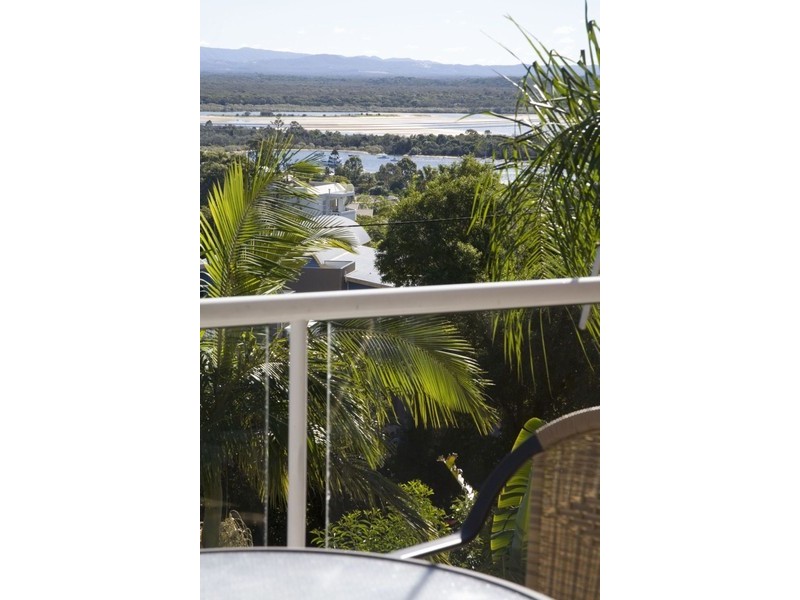 4/20 Edgar Bennet Ave, Noosa Heads QLD 4567