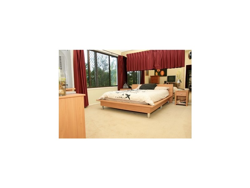 6 St Andrews Drive, Tewantin QLD 4565