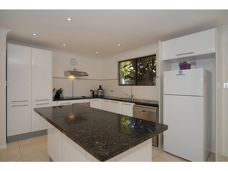 L9 RP141436 Ross Ct, Tewantin QLD 4565