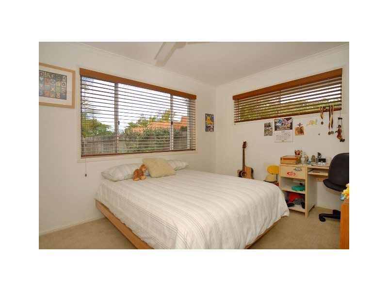 16 Shorehaven Drive, Noosa Waters QLD 4566