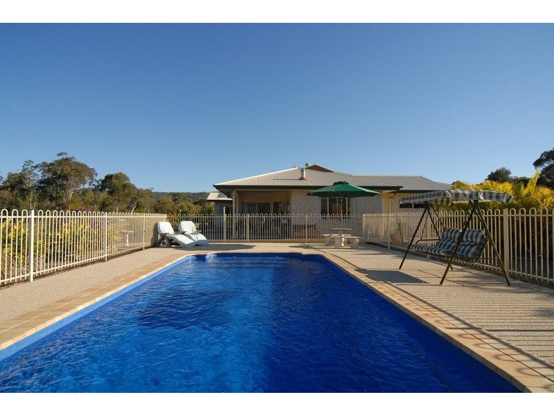 65 Coolah Place, Cooroibah QLD 4565