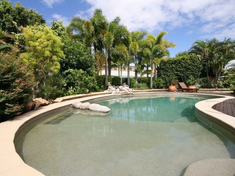 9 Spindrift Court, Noosa Waters QLD 4566