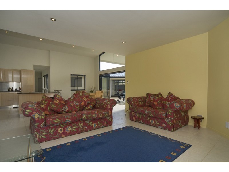 21 Tedford Drive, Tewantin QLD 4565