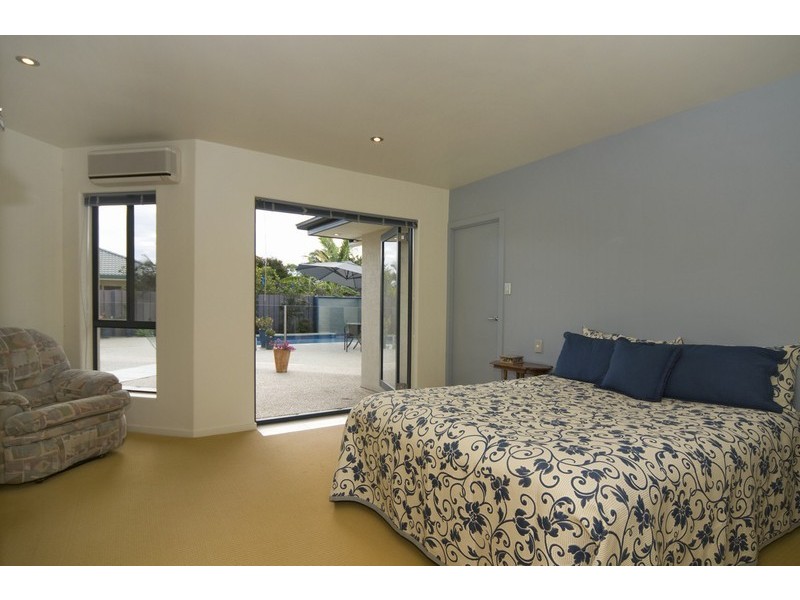 21 Tedford Drive, Tewantin QLD 4565