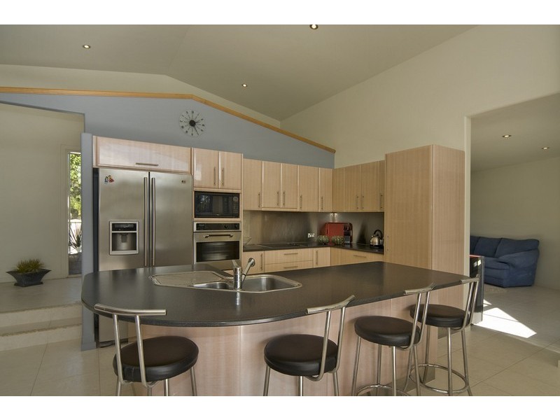 21 Tedford Drive, Tewantin QLD 4565