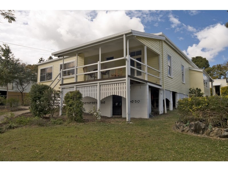 30 Tewantin Road, Cooroy QLD 4563