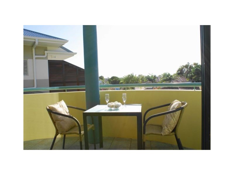 17 Albert Street, Noosaville QLD 4566