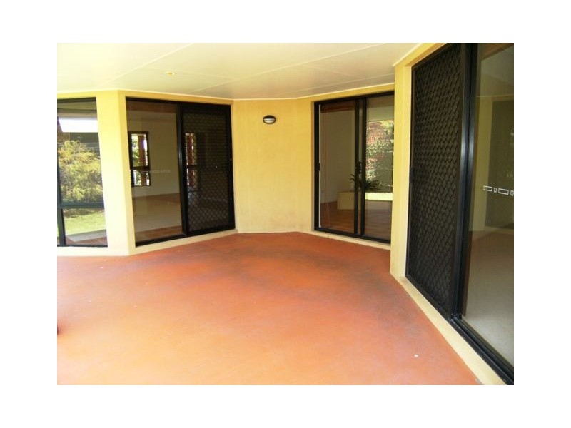 17 Tedford Drive, Tewantin QLD 4565