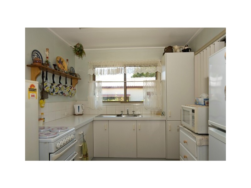 1 & 2/31 The Cockleshell, Noosaville QLD 4566