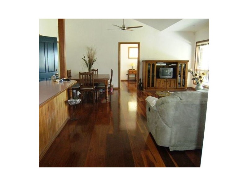 113 Sunrise Road, Tinbeerwah QLD 4563
