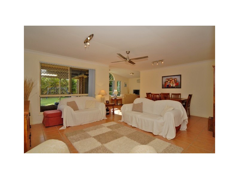 52 Outlook Drive, Tewantin QLD 4565