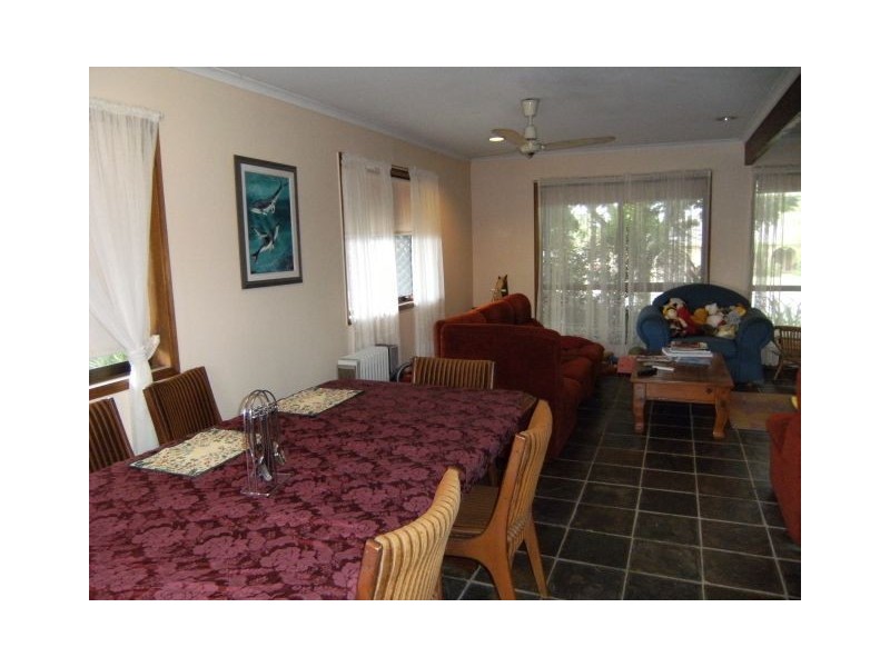 18 Outlook Drive, Tewantin QLD 4565