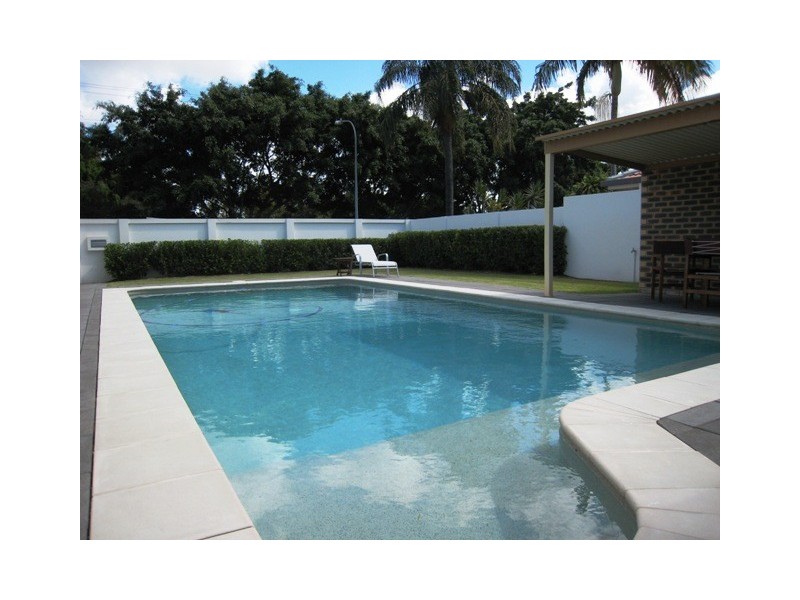 93  RP 127691 Cypress Drive, Broadbeach Waters QLD 4218