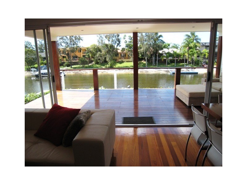 93  RP 127691 Cypress Drive, Broadbeach Waters QLD 4218